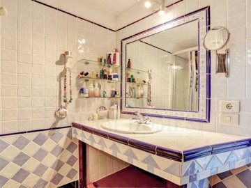 ide303c401-0000-0500-0000-000018b3463f