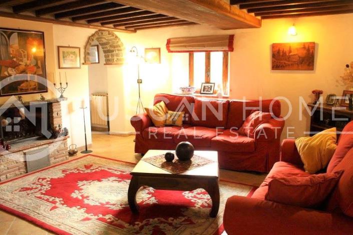 Image No.5-Ferme de 4 chambres à vendre à Barga