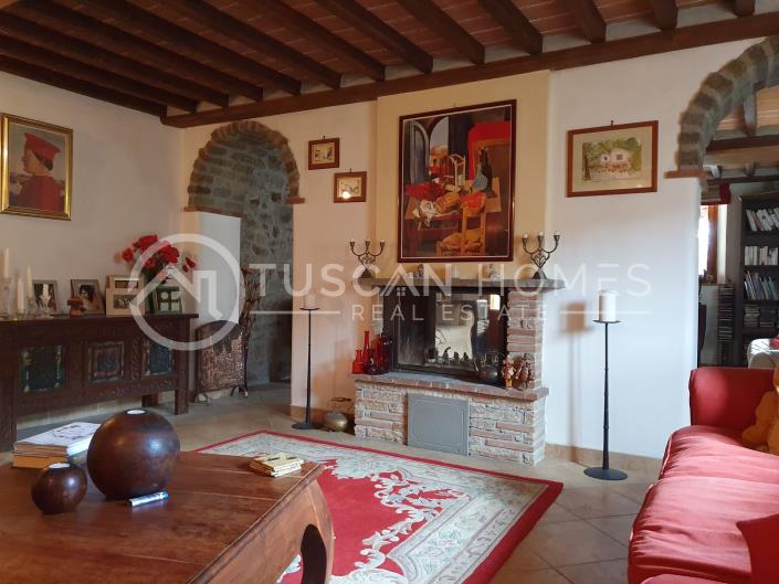 Image No.3-Ferme de 4 chambres à vendre à Barga