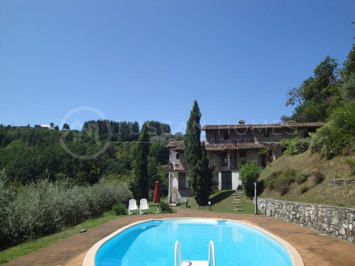 Image No.1-Ferme de 6 chambres à vendre à Barga