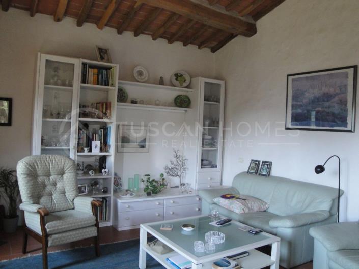 Image No.12-6 Bed Farmhouse for sale