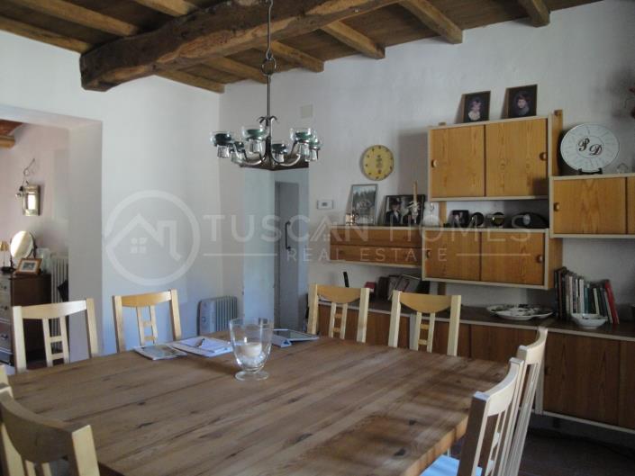 Image No.13-6 Bed Farmhouse for sale