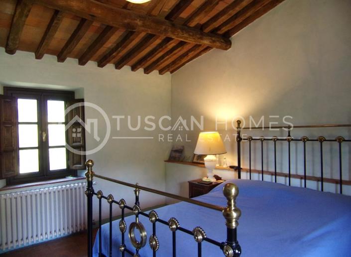 Image No.8-3 Bed Farmhouse for sale