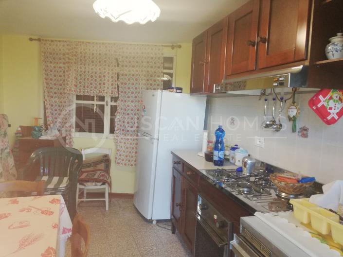 Image No.4-Maison de village de 2 chambres à vendre à Lucca