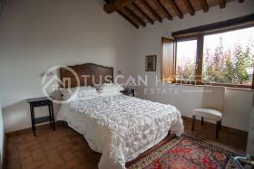 Image No.11-Ferme de 3 chambres à vendre à Lucca
