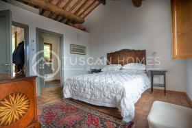 Image No.12-Ferme de 3 chambres à vendre à Lucca