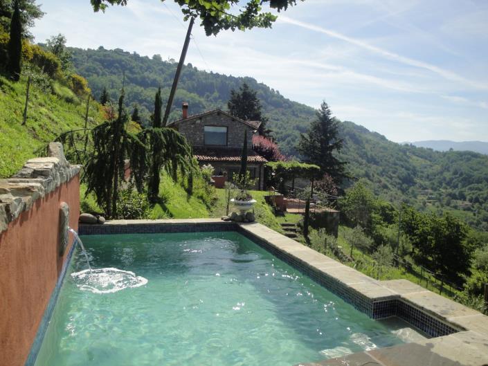 Image No.23-3 Bed Farmhouse for sale