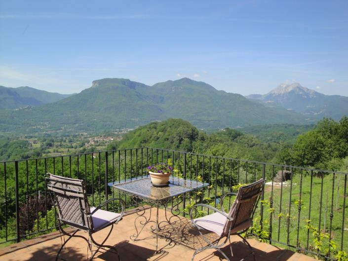 Image No.3-3 Bed Farmhouse for sale