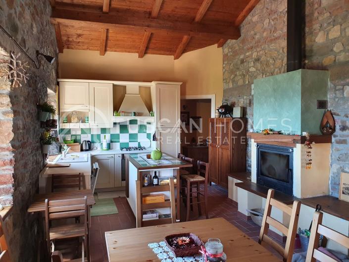 Image No.5-2 Bed Townhouse for sale