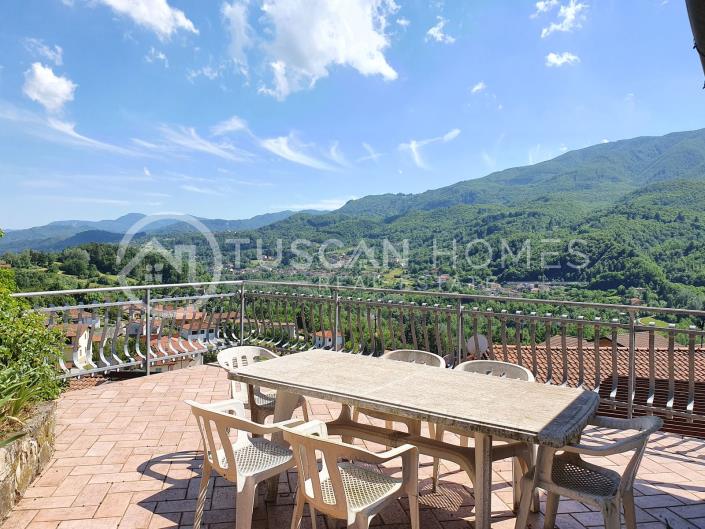 Image No.1-Maison de 3 chambres à vendre à Castelnuovo di Garfagnana
