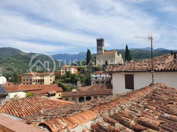 1 - Barga, Apartment