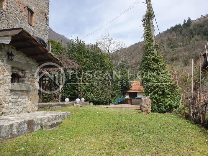 Image No.8-Maison / Villa de 4 chambres à vendre à Fabbriche Di Vallico