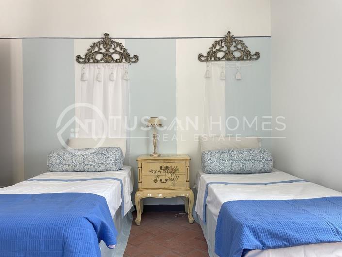 Image No.8-Maison de ville de 4 chambres à vendre à Barga