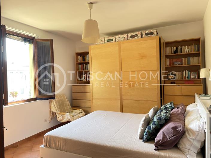 Image No.6-3 Bed Townhouse for sale