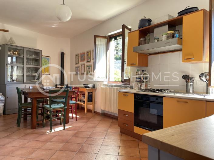 Image No.3-3 Bed Townhouse for sale