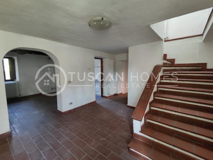 Image No.4-4 Bed Townhouse for sale