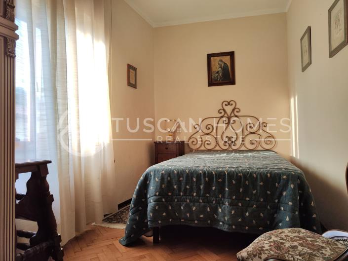 Image No.2-3 Bed Townhouse for sale