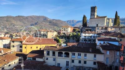 1 - Barga, Apartment