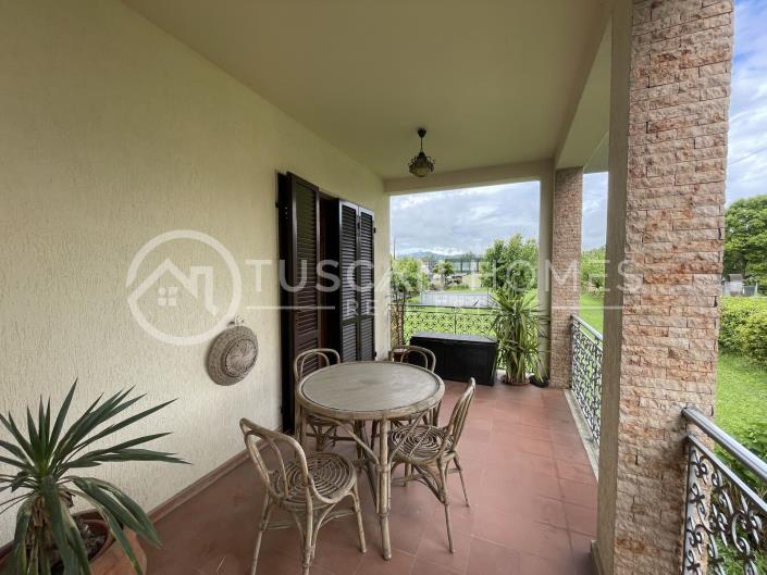 Image No.3-Maison / Villa de 3 chambres à vendre à Lucca