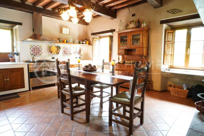 Image No.4-4 Bed House/Villa for sale