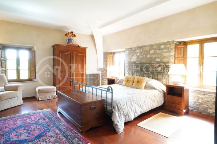 Image No.3-4 Bed House/Villa for sale