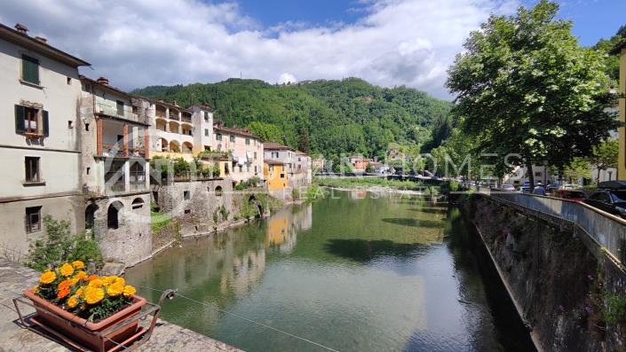 Image No.11-3 Bed Apartment for sale