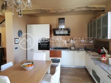 4 Bed Farmhouse for sale