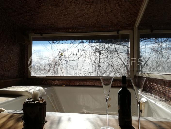 Image No.13-4 Bed Farmhouse for sale