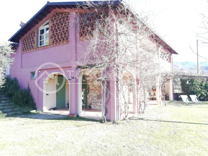 Image No.6-4 Bed Farmhouse for sale