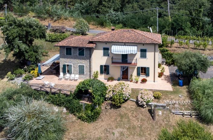 Image No.1-Ferme de 4 chambres à vendre à Barga
