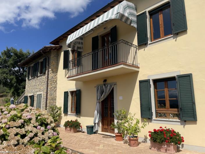 Image No.11-Ferme de 4 chambres à vendre à Barga