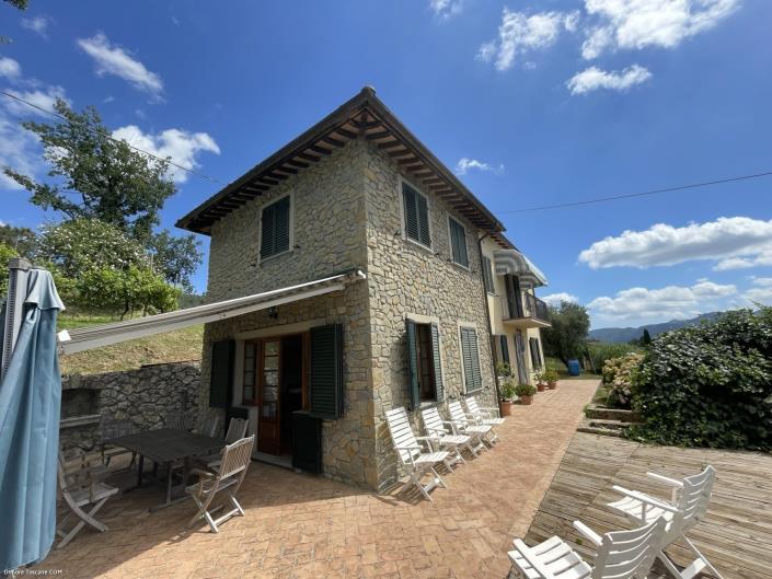 Image No.5-Ferme de 4 chambres à vendre à Barga