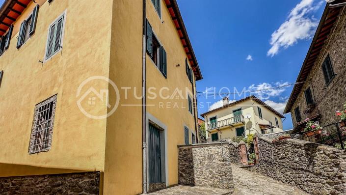 Image No.16-4 Bed Townhouse for sale