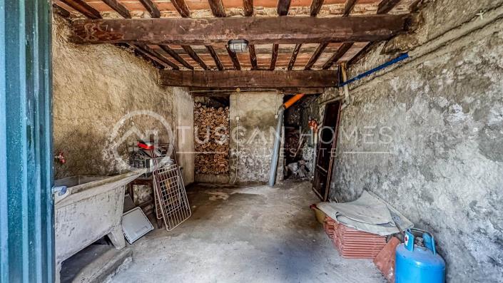 Image No.26-4 Bed Townhouse for sale