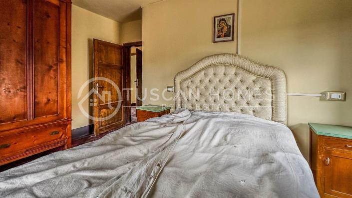 Image No.27-4 Bed Townhouse for sale