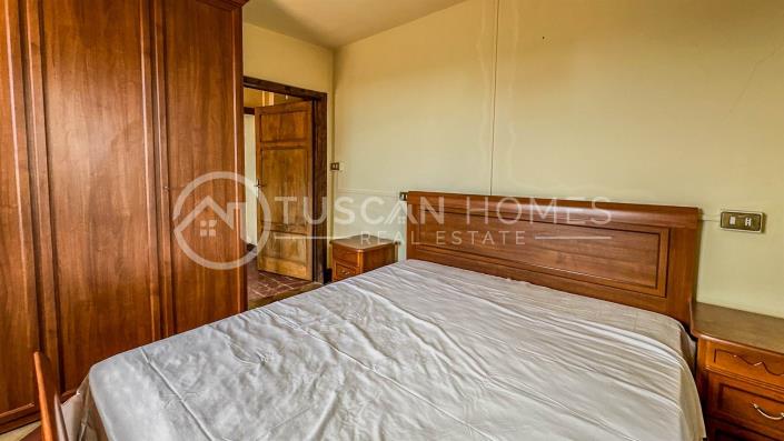 Image No.29-4 Bed Townhouse for sale