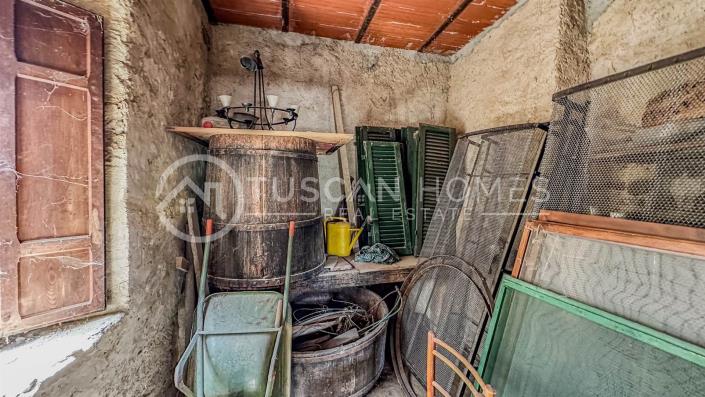 Image No.36-4 Bed Townhouse for sale