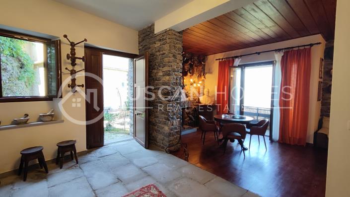 Image No.8-2 Bed Chalet for sale