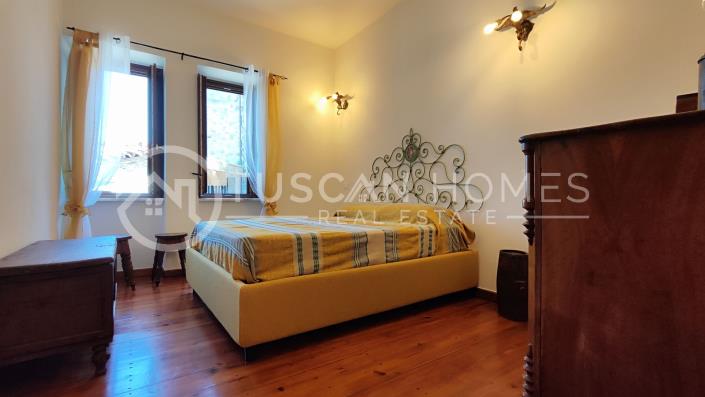 Image No.18-2 Bed Chalet for sale