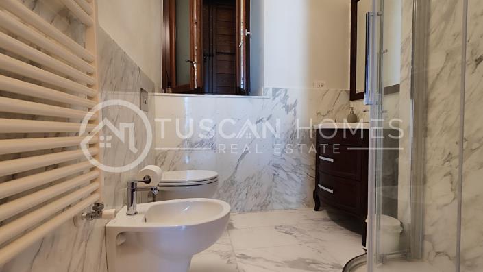 Image No.5-2 Bed Chalet for sale