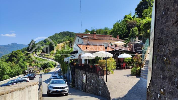 Image No.32-2 Bed Chalet for sale