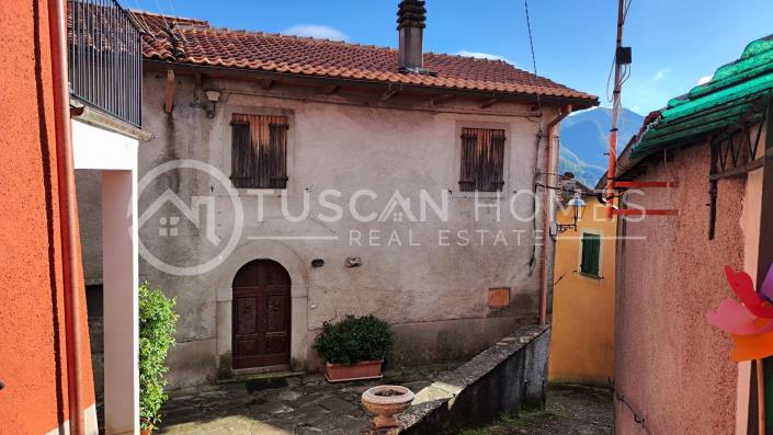 Image No.3-Maison de ville de 3 chambres à vendre à Lucca