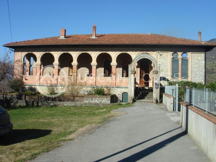 Image No.2-3 Bed Villa for sale