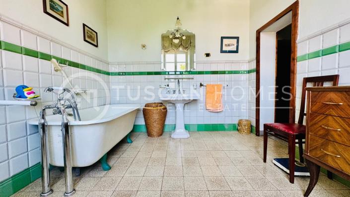 Image No.13-Villa de 5 chambres à vendre à Barga