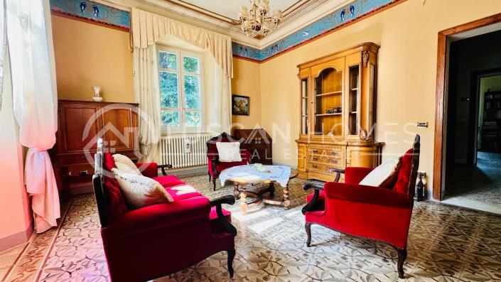 Image No.2-Villa de 5 chambres à vendre à Barga