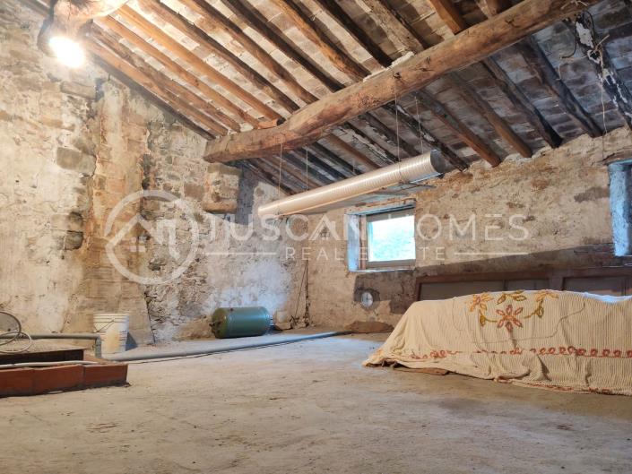 Image No.8-2 Bed Townhouse for sale