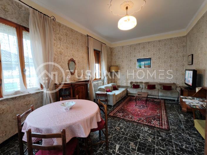 Image No.8-3 Bed Semi-Detached for sale