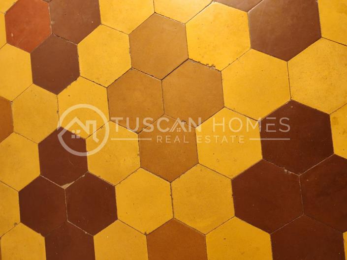 Image No.9-4 Bed Apartment for sale