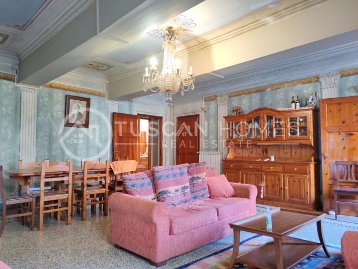 Image No.17-4 Bed Apartment for sale