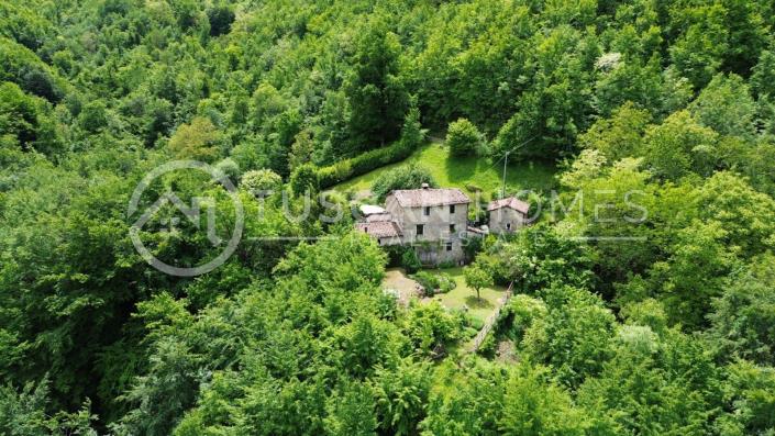 Image No.15-3 Bed Farmhouse for sale